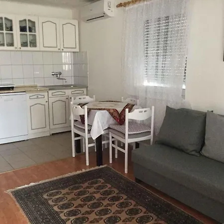 Apartment 2 Balatonbereny