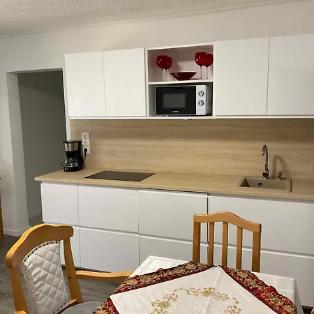 2 Apartment *