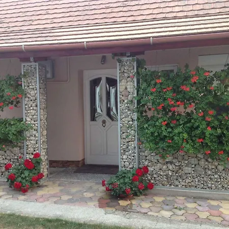 2 Apartament *